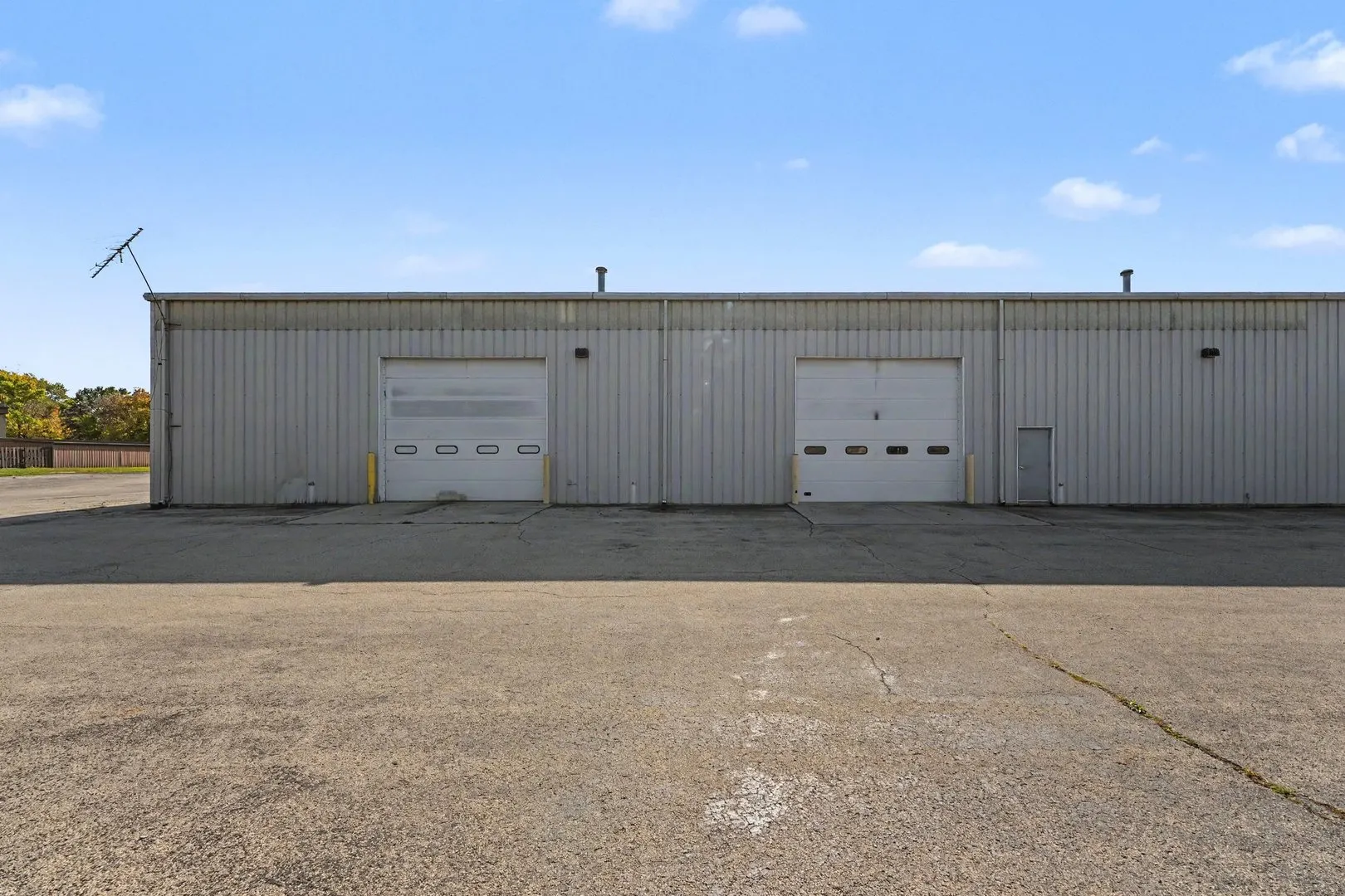 1214-1222 Essington Road IL