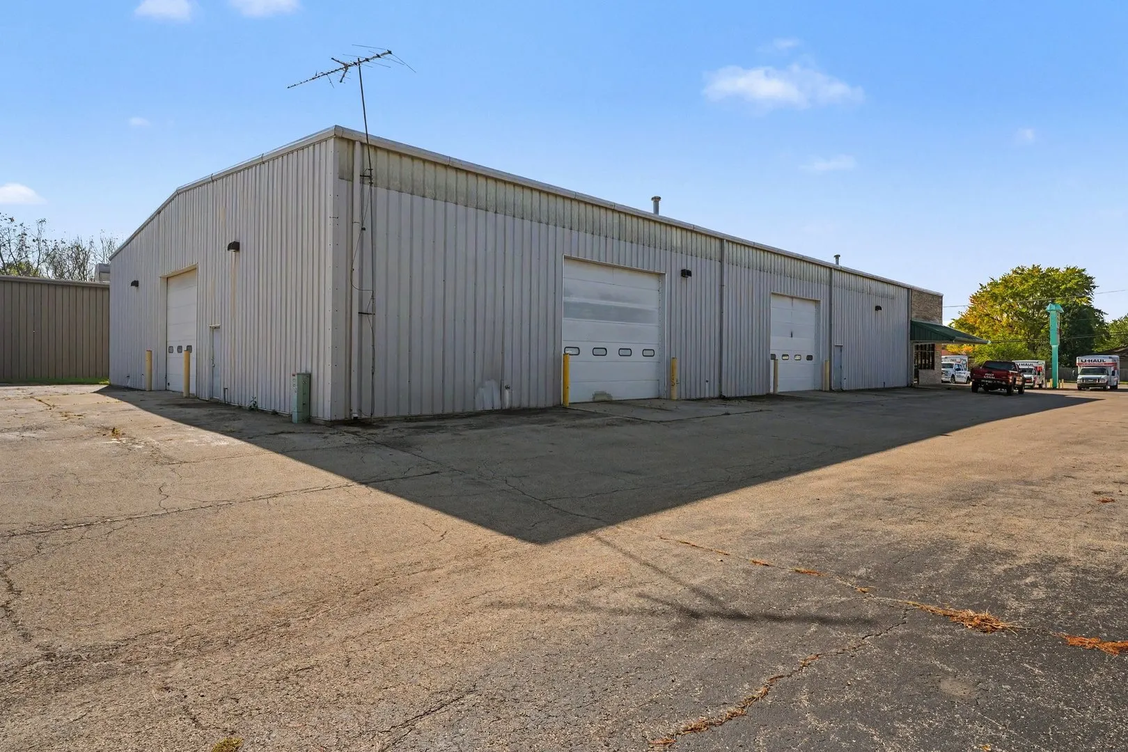 1214-1222 Essington Road IL