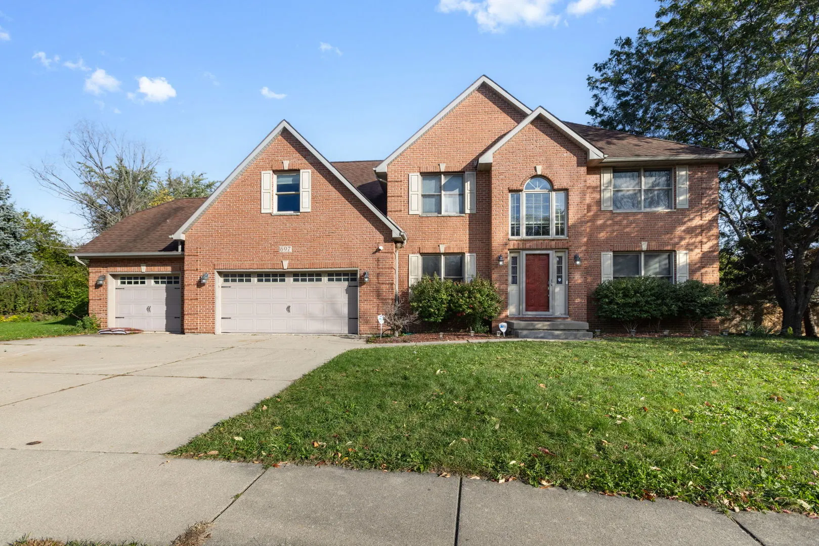 697 Fox Hollow IL