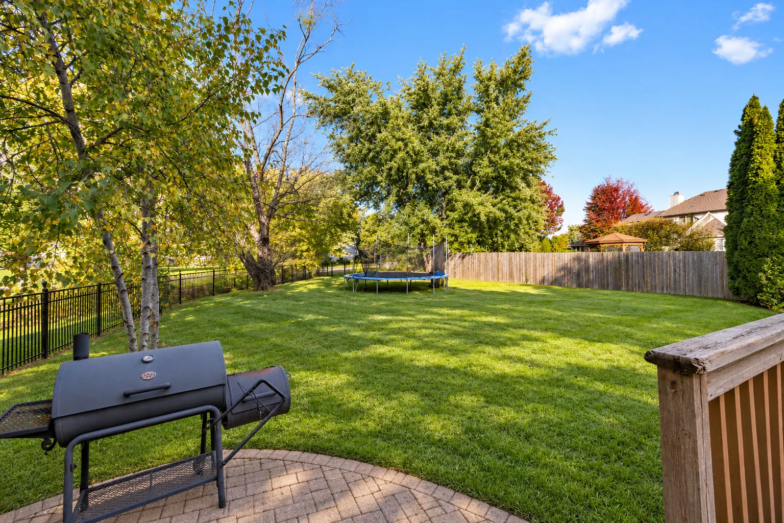 697 Fox Hollow IL