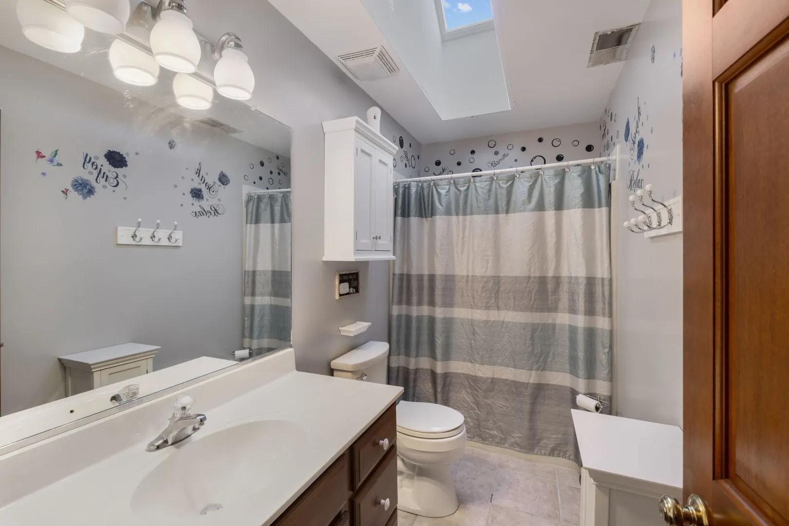 697 Fox Hollow IL