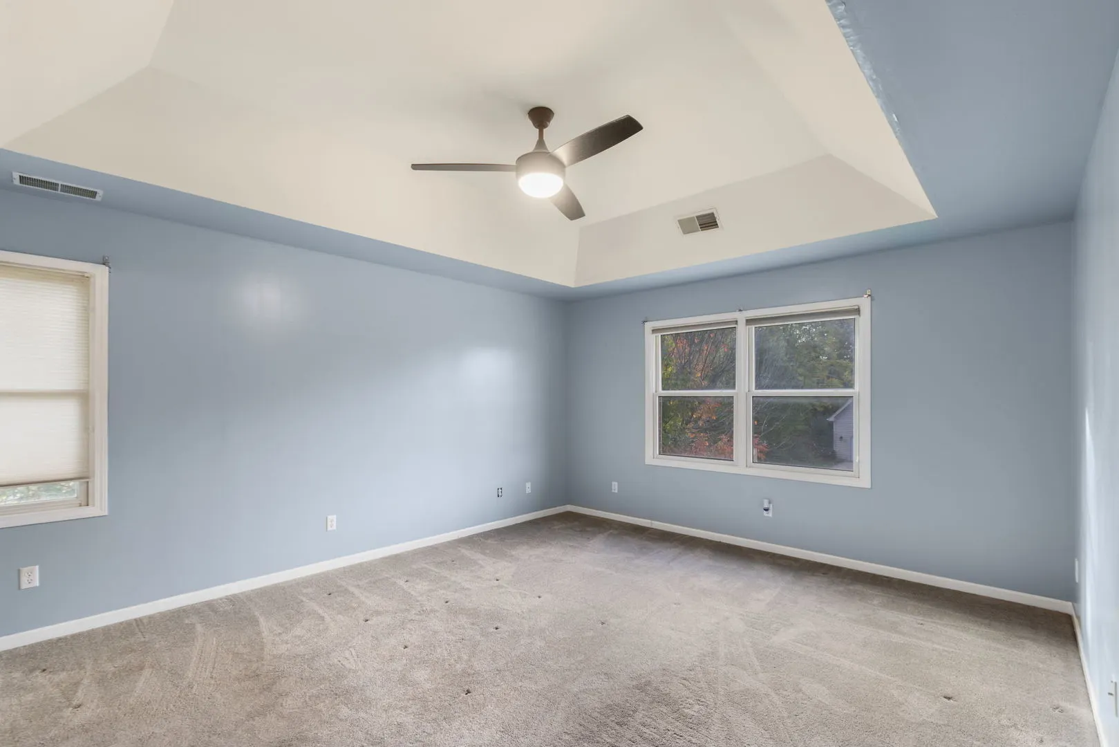 697 Fox Hollow IL