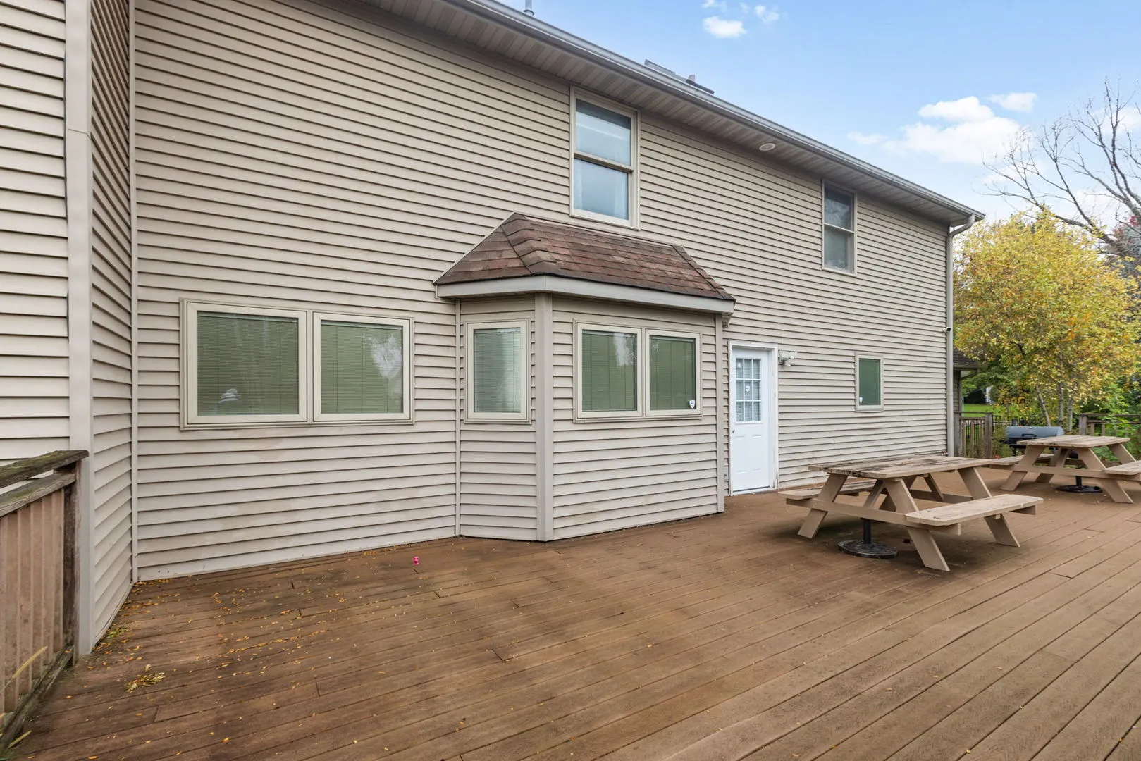 697 Fox Hollow IL