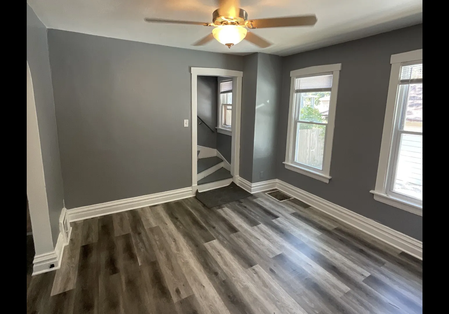 314 E Lincoln Avenue IL