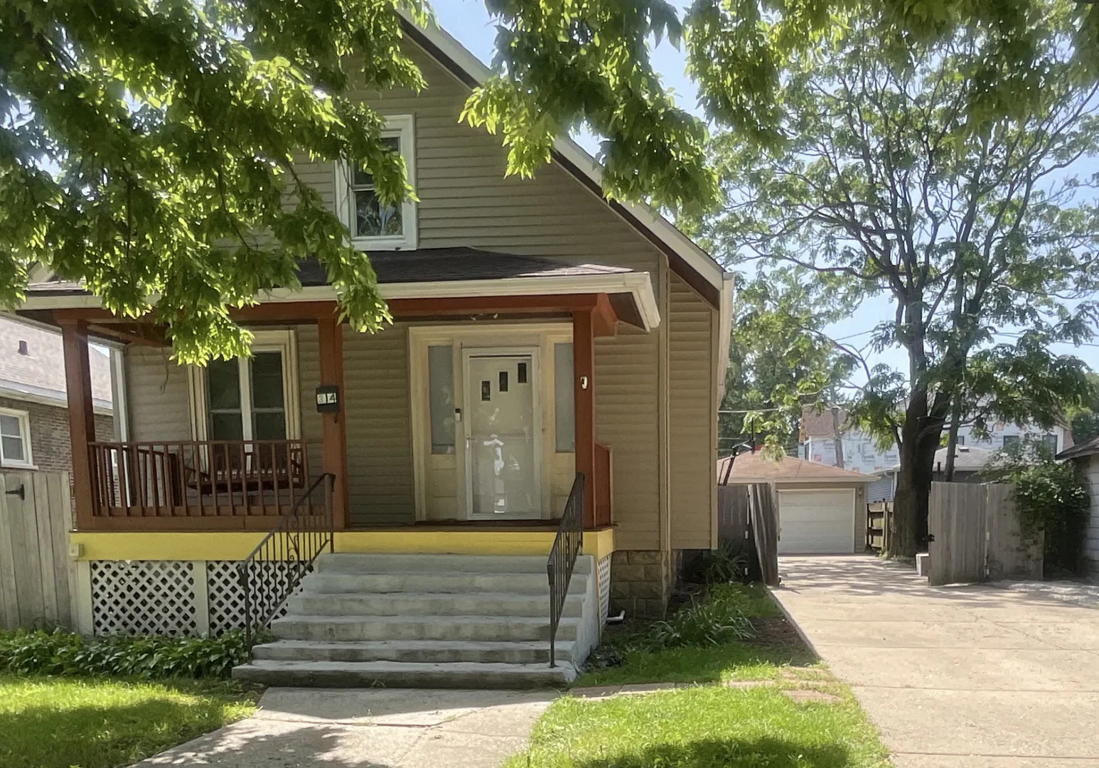 314 E Lincoln Avenue IL