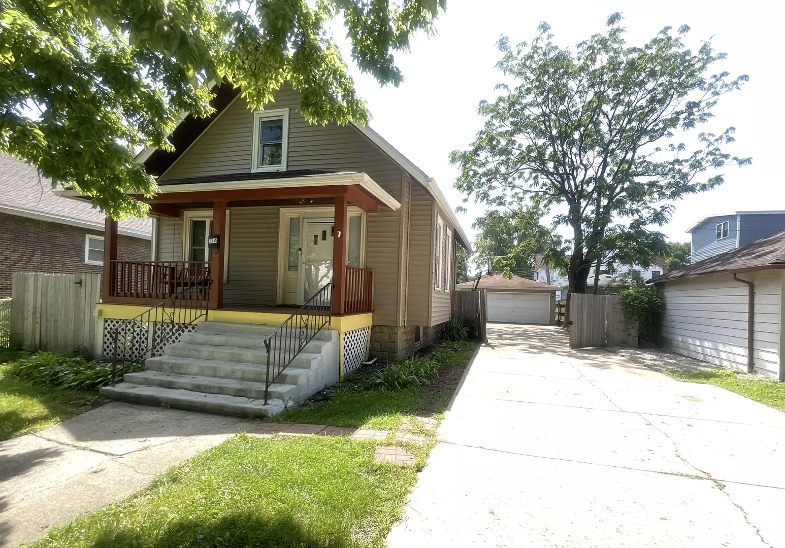 314 E Lincoln Avenue IL