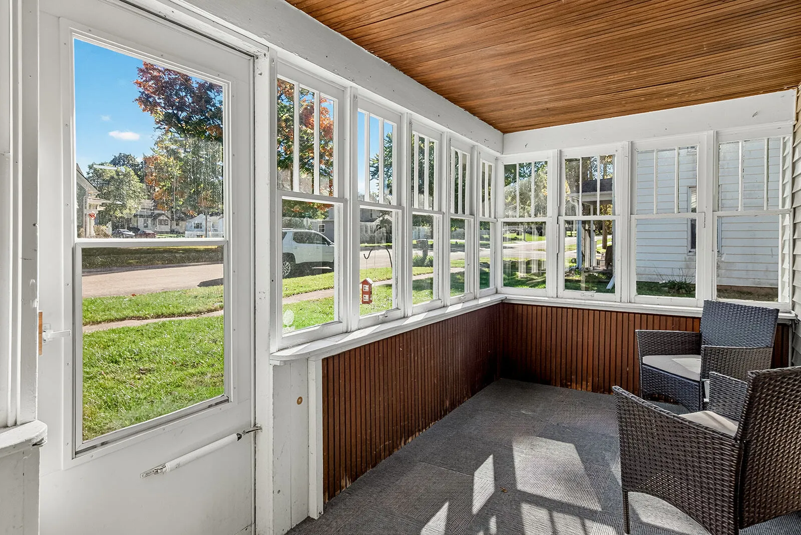 132 Walnut Street IL