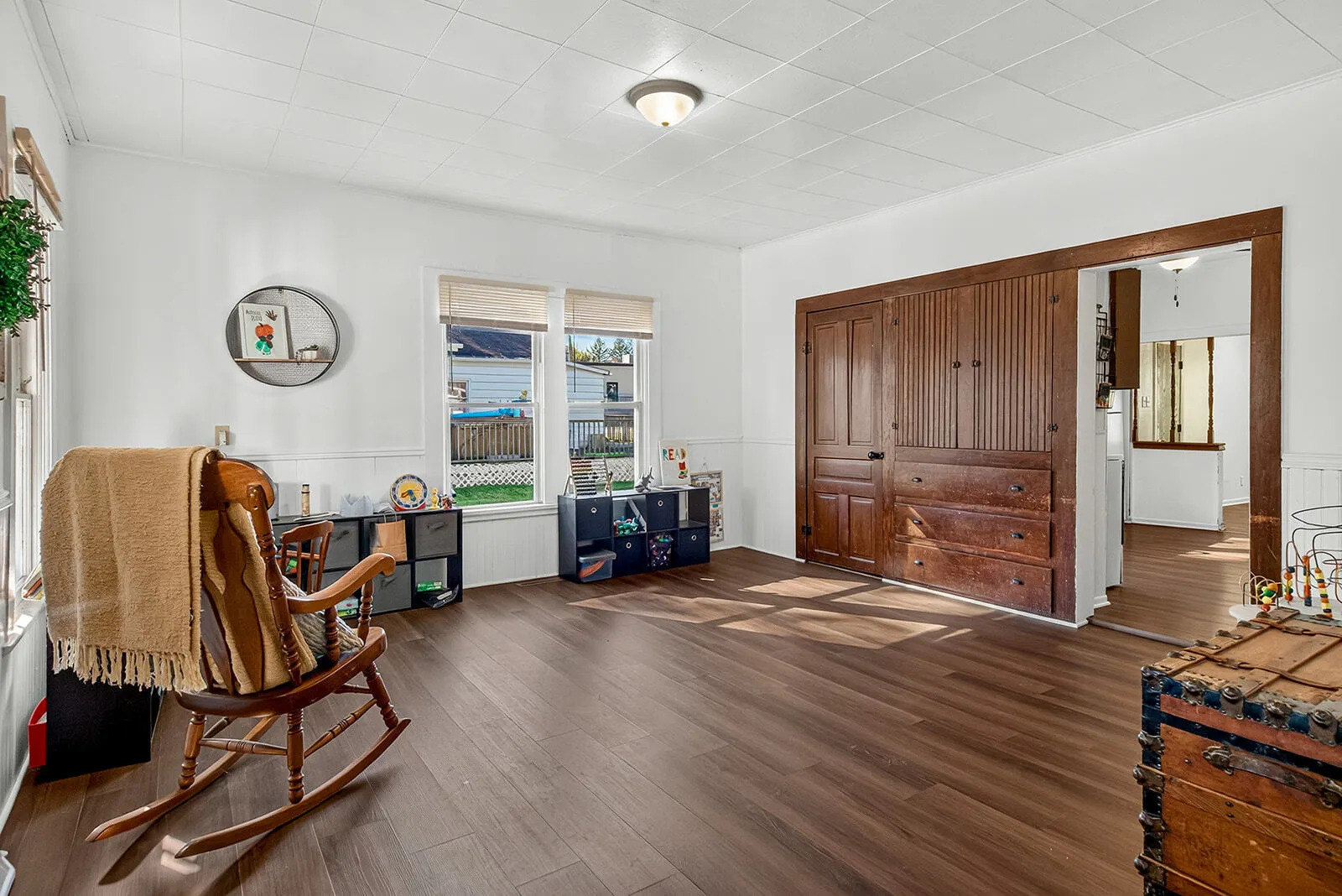 132 Walnut Street IL