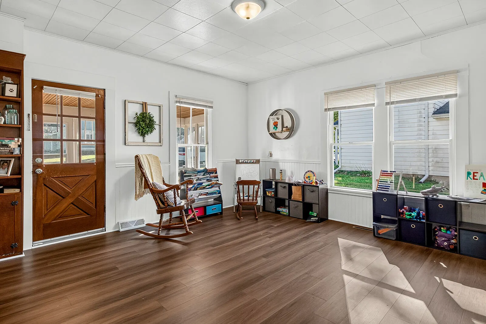 132 Walnut Street IL