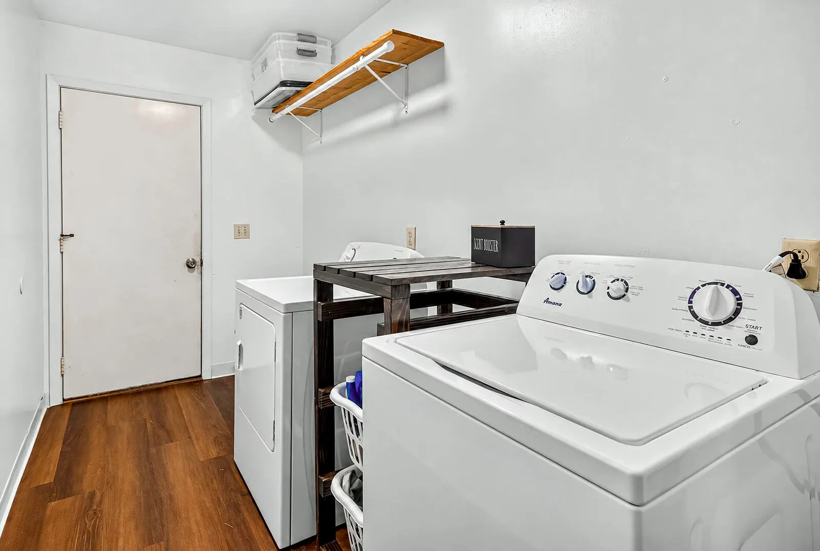 132 Walnut Street IL