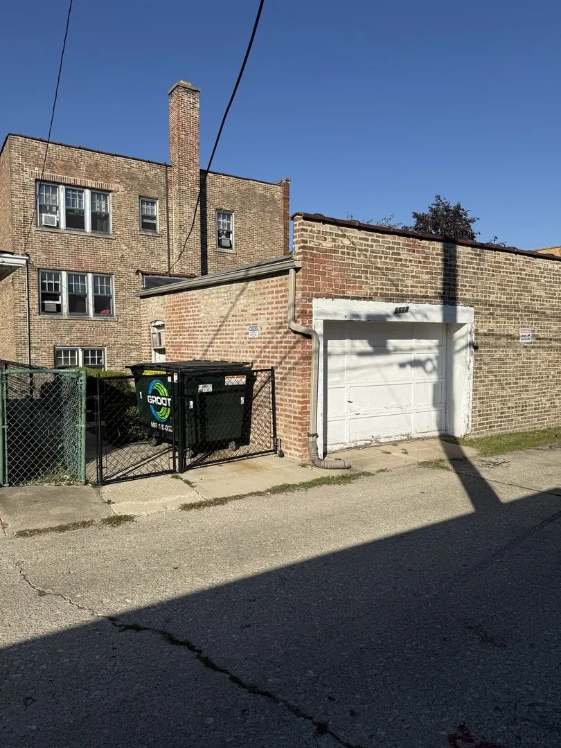 6620 18th Street IL