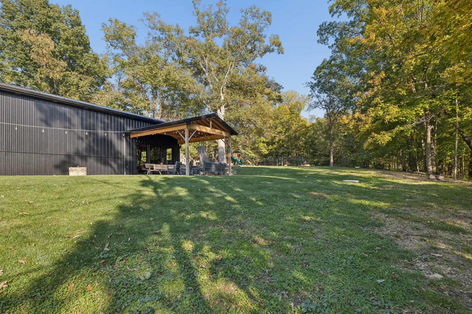 1156 Green Street IL