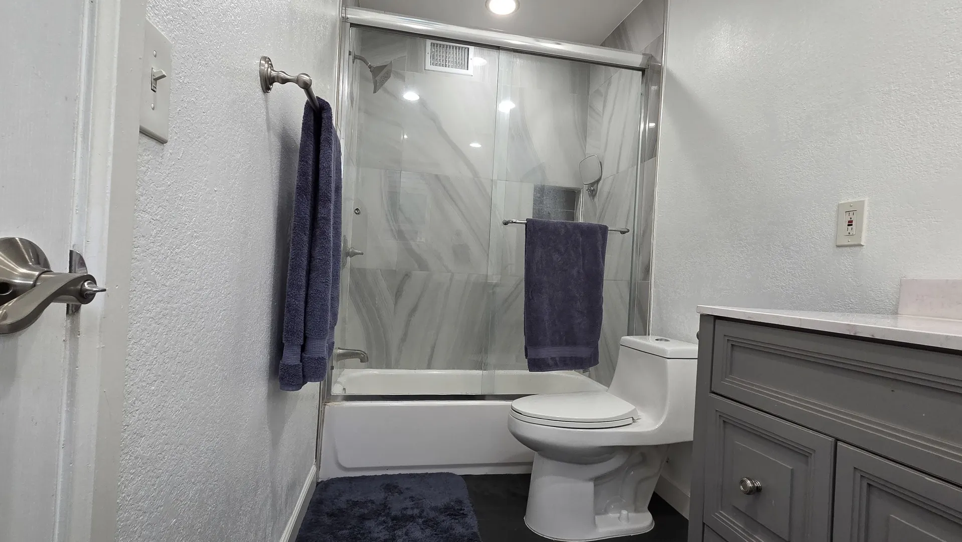 659 Alexander Street CA #5