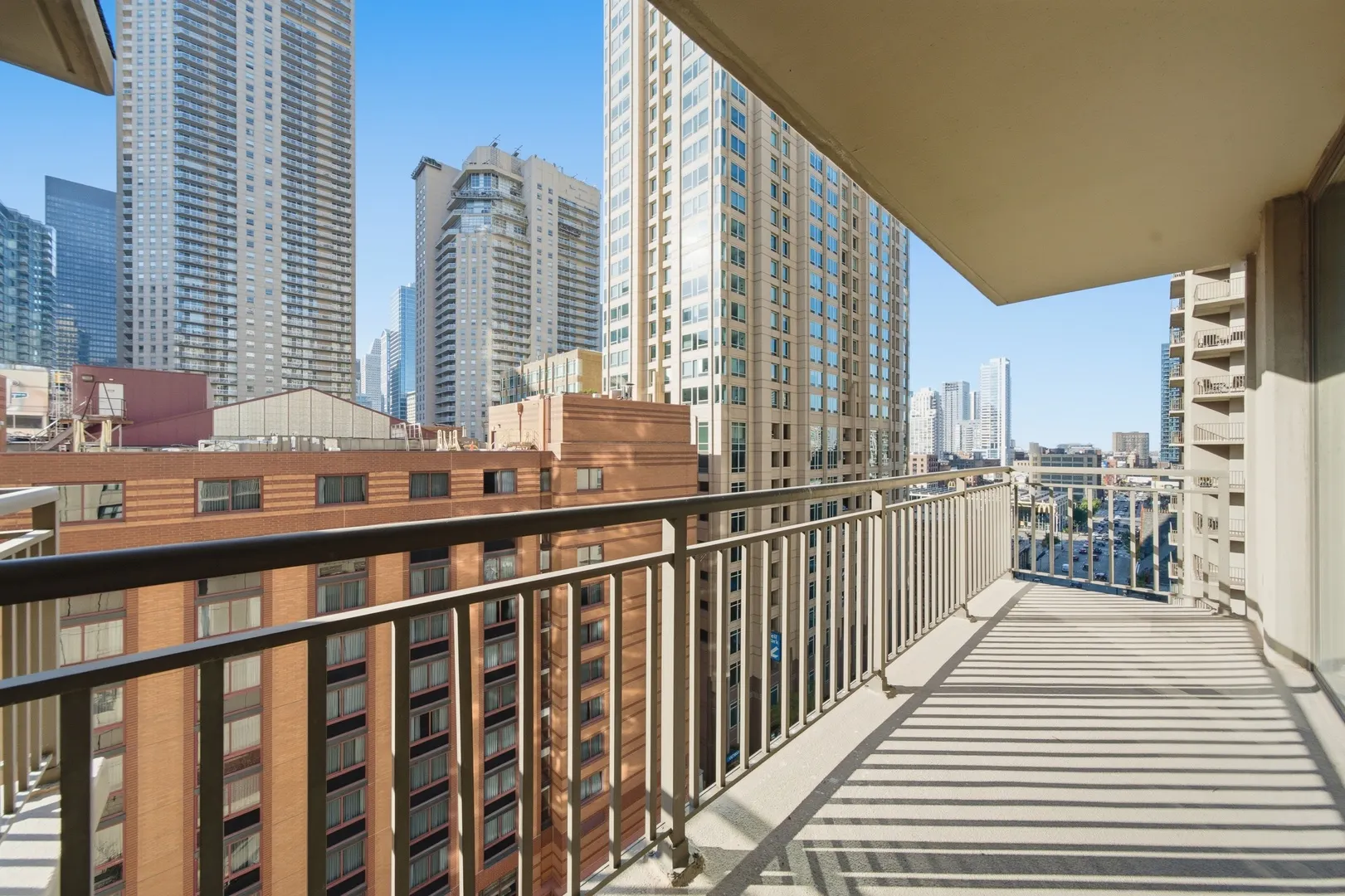 630 N state Street IL #1208
