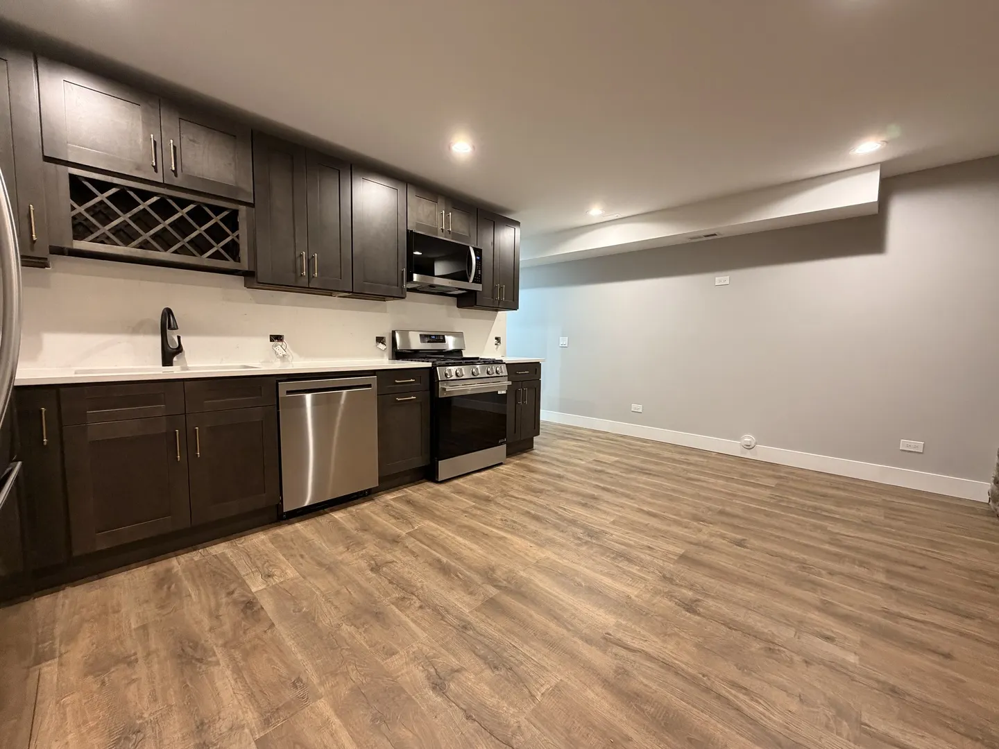 2227 W 21st Street IL #Garden