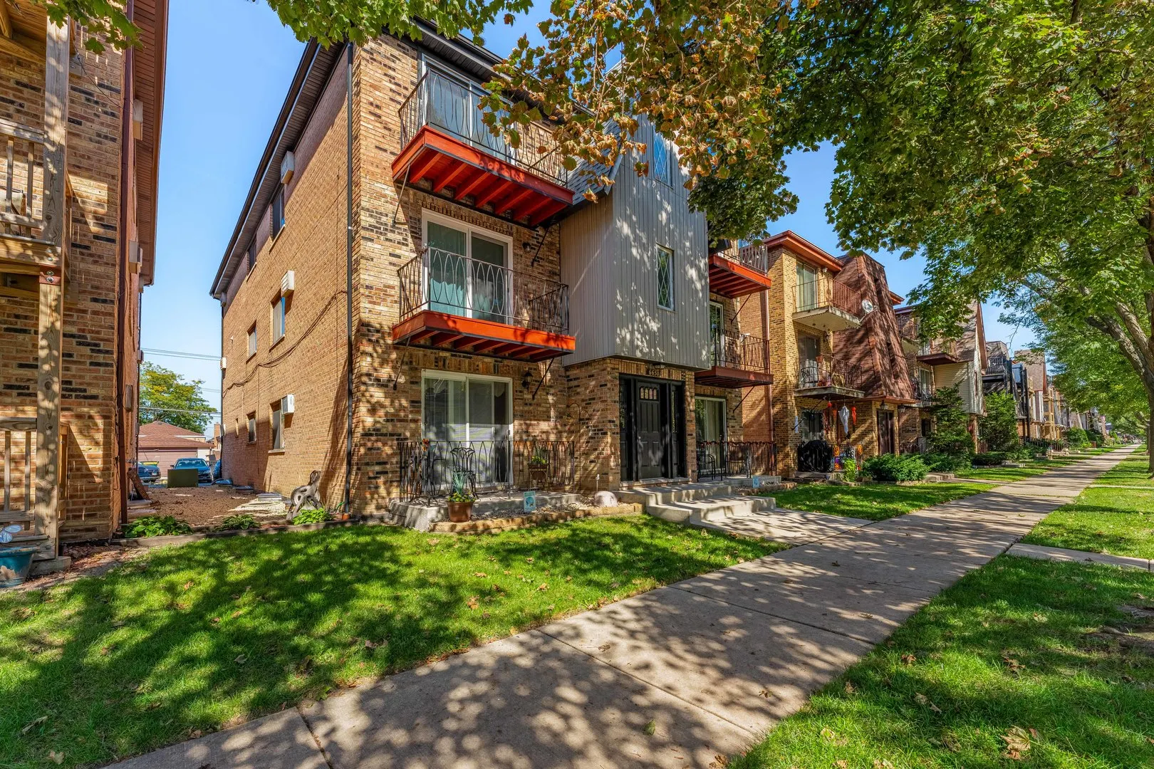 6650 W 64th Place IL #3W