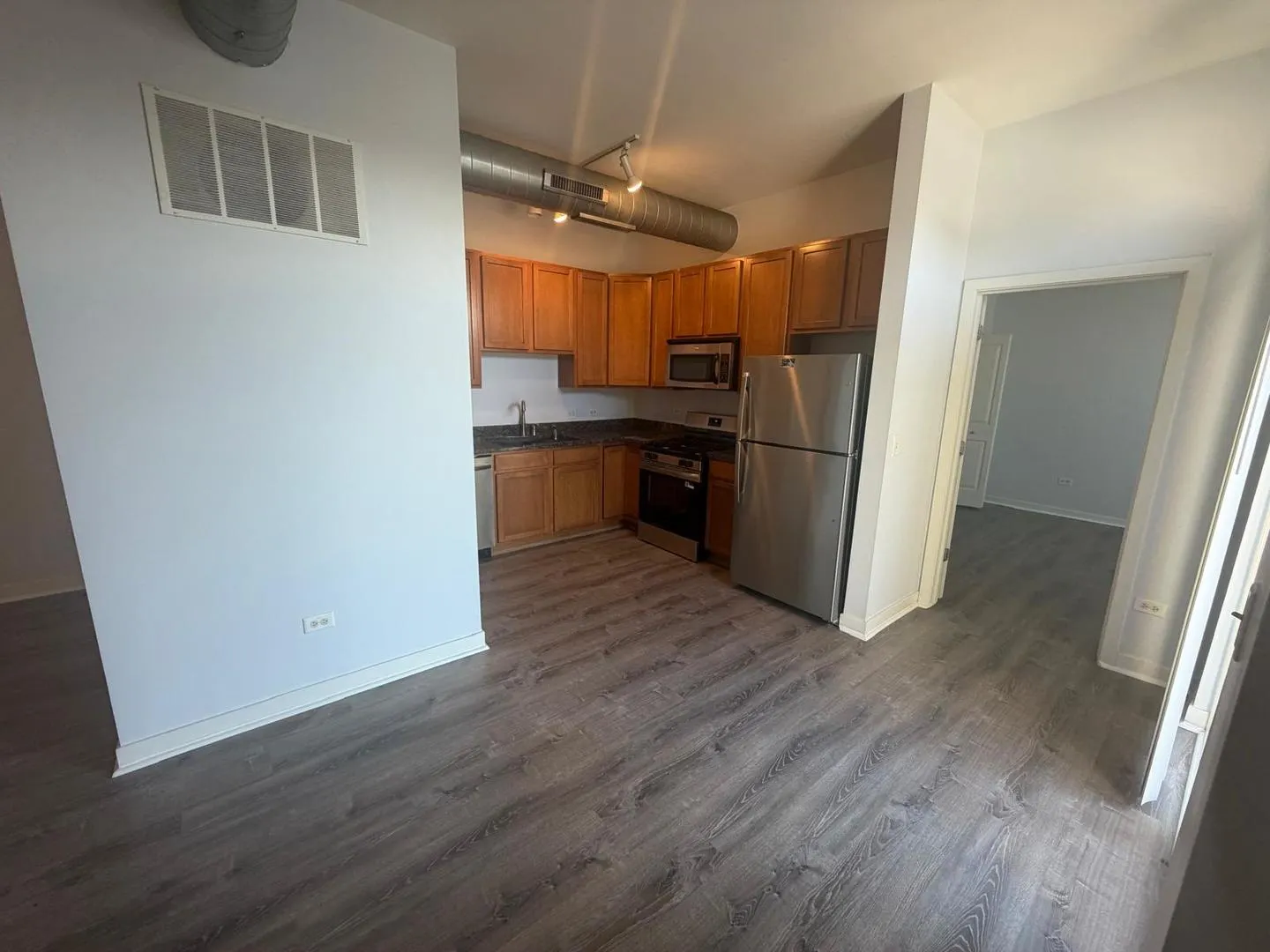 1228 W Monroe Street IL #506