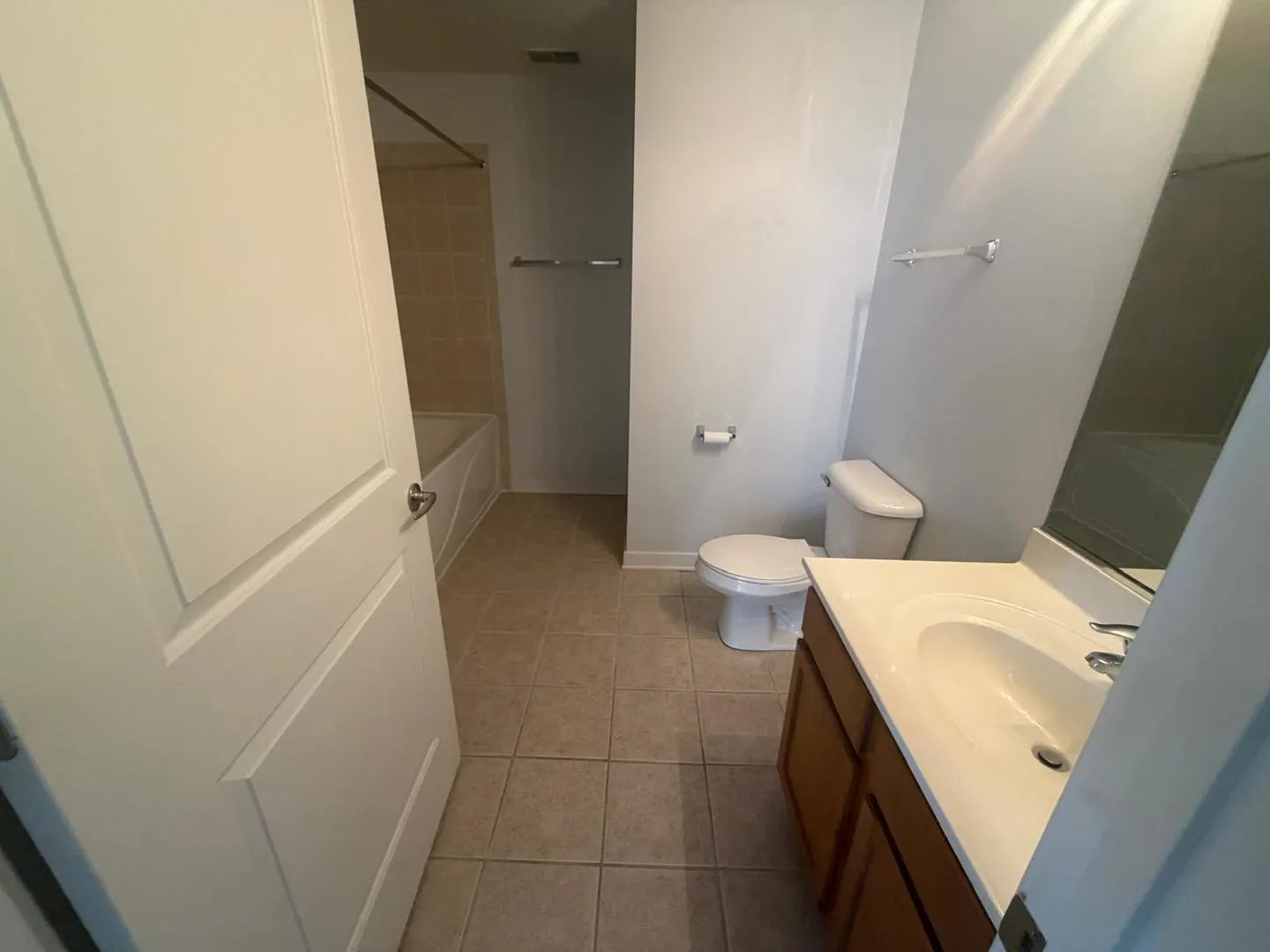 1228 W Monroe Street IL #506