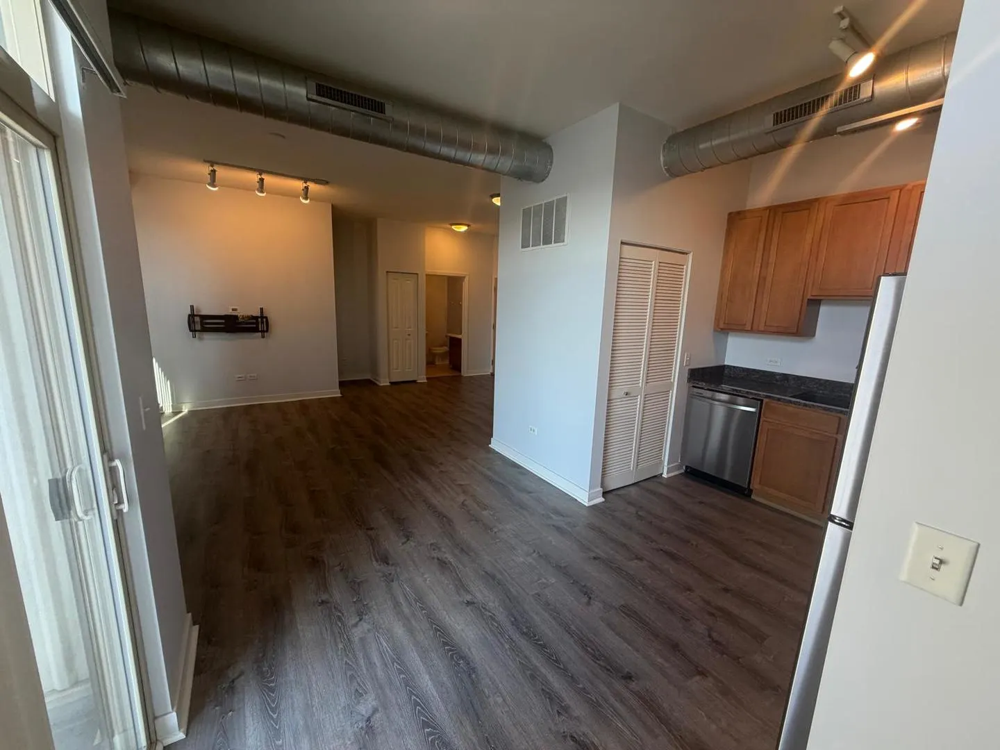 1228 W Monroe Street IL #506