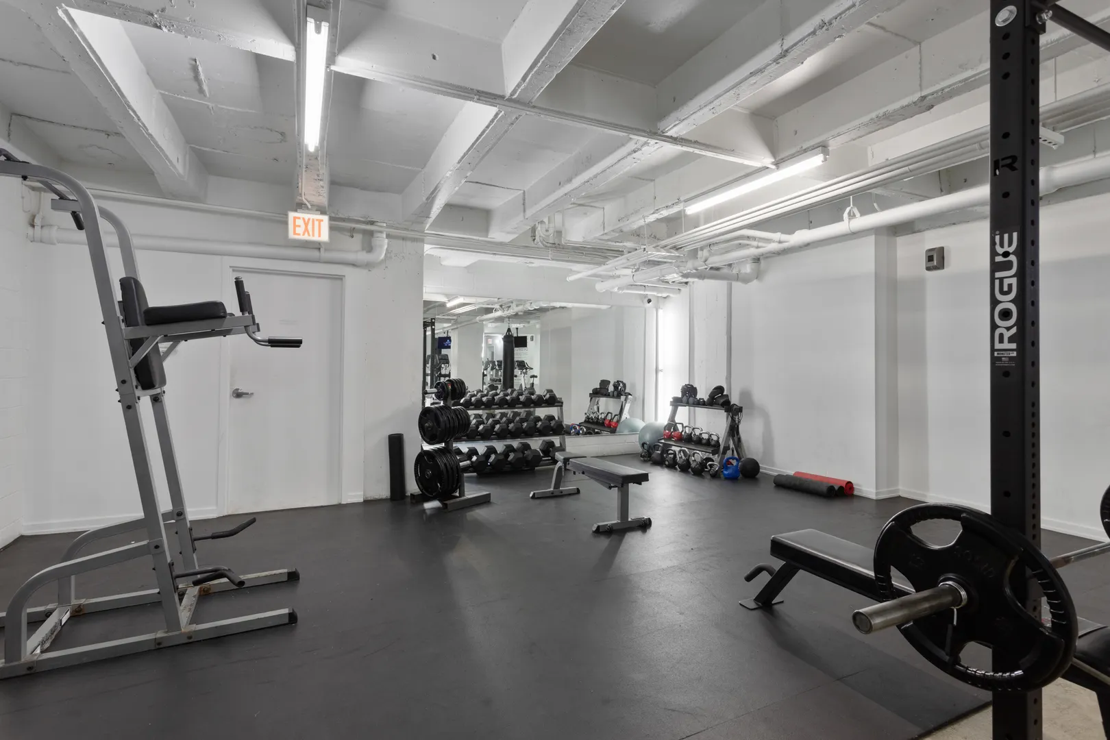 1325 W Wilson Avenue IL #306