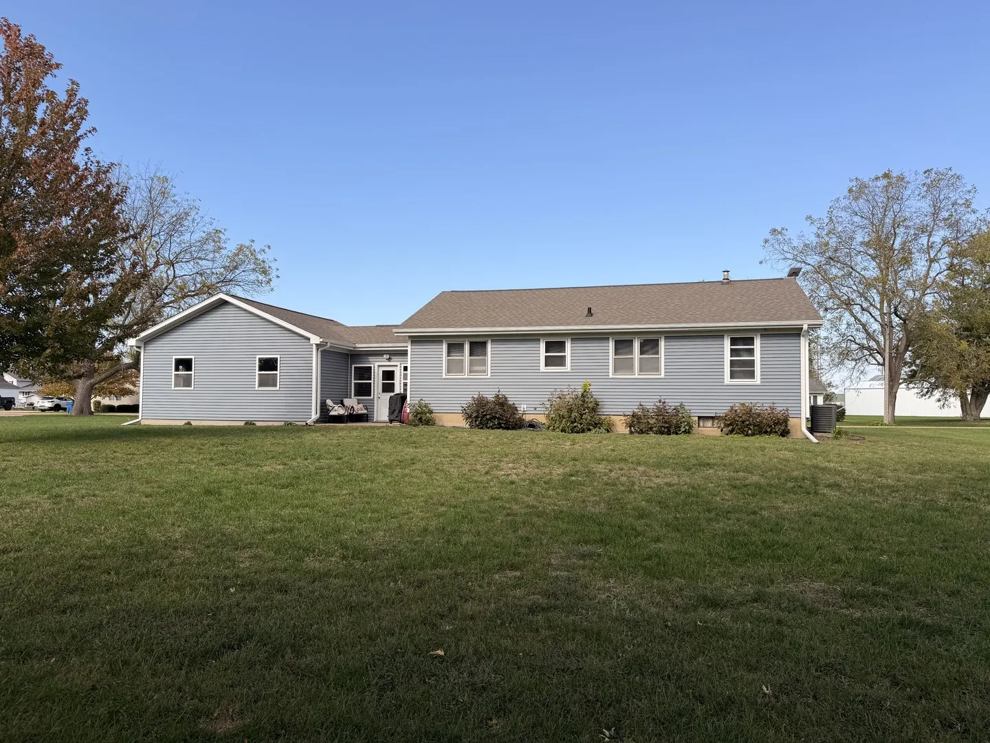 407 W Santee Street IL