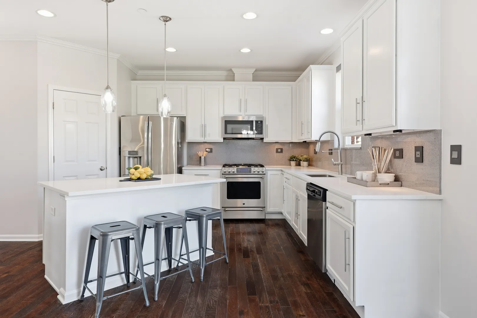 21 Jasmine Court IL