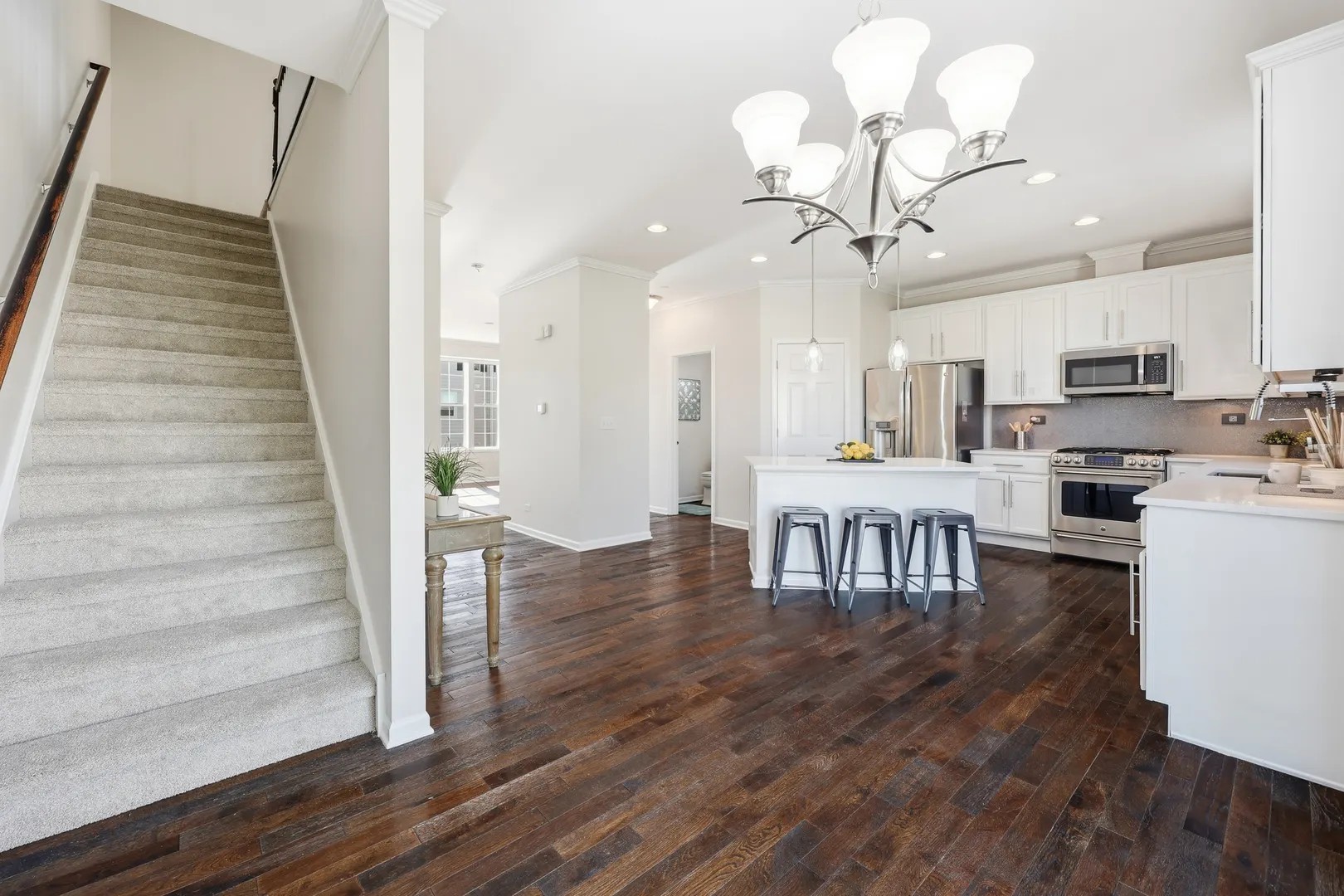 21 Jasmine Court IL