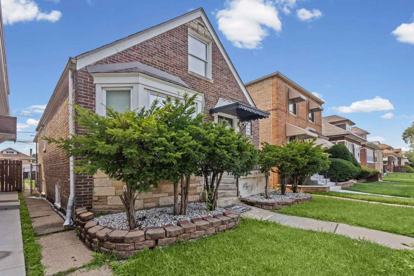 8340 S Yates Boulevard IL