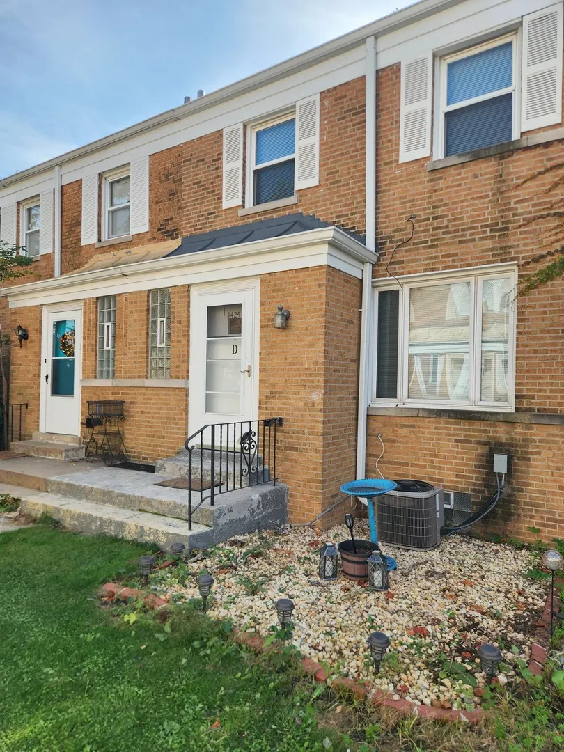 1424 N Harlem Avenue IL #D