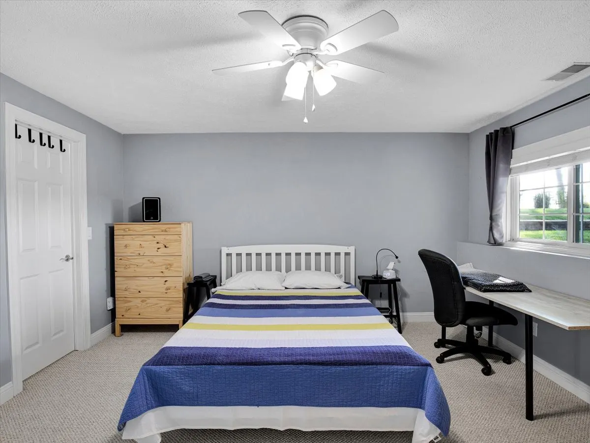 674 Candlewick Drive IL