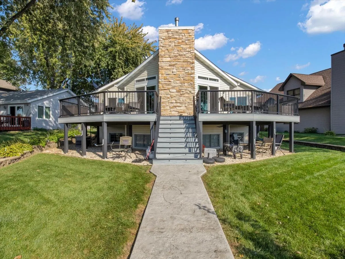 674 Candlewick Drive IL