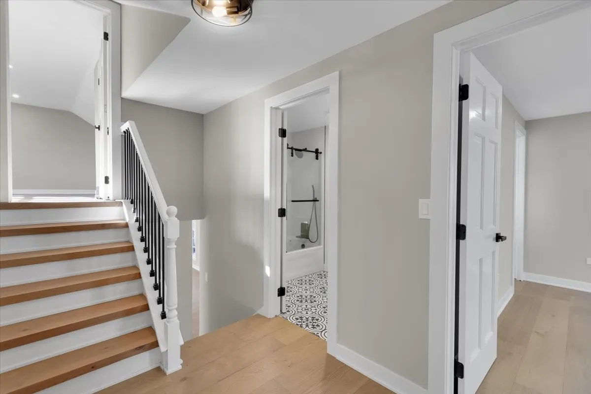 3123 N Stratford Road IL
