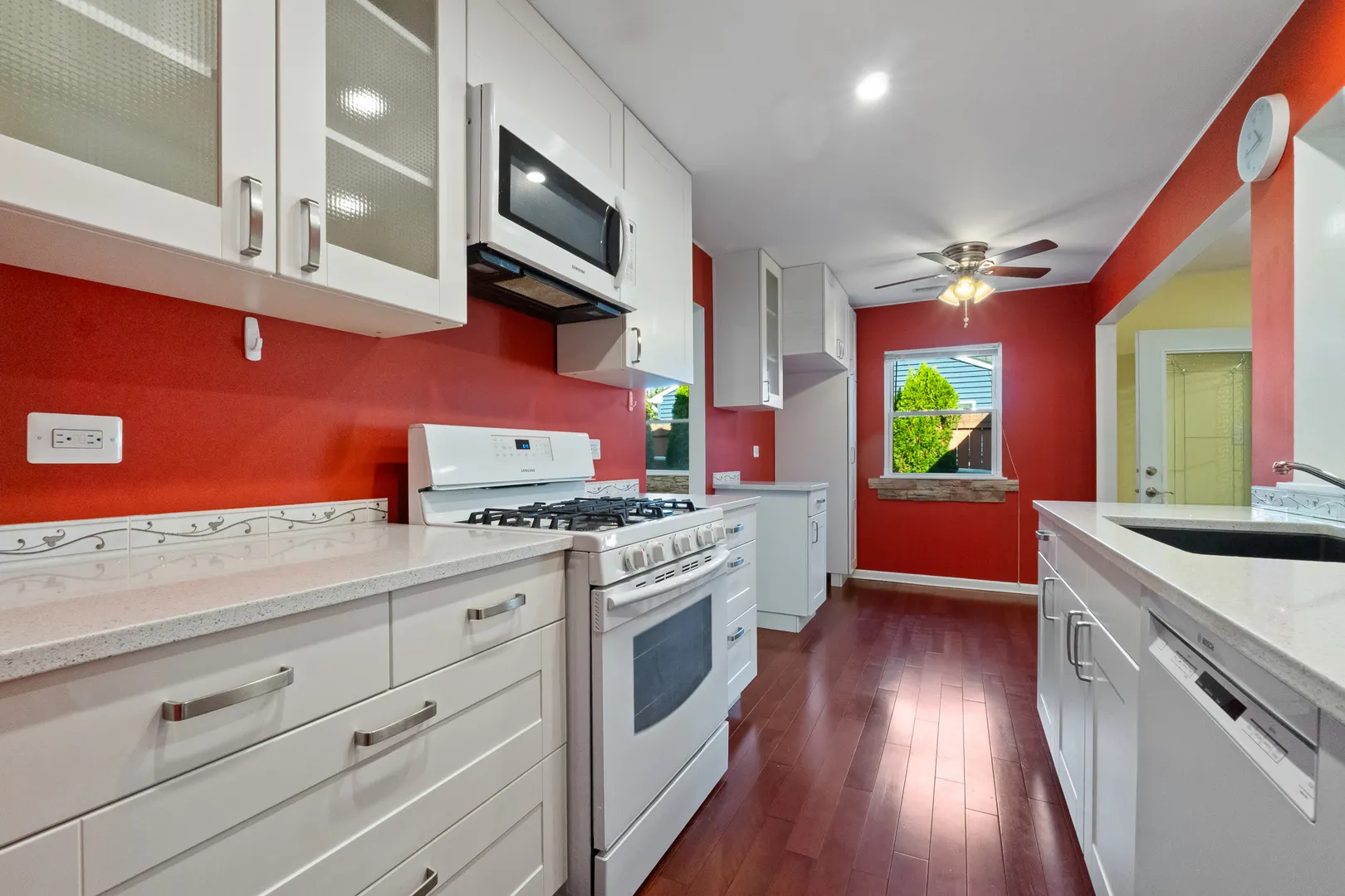 141 Lawton Lane IL