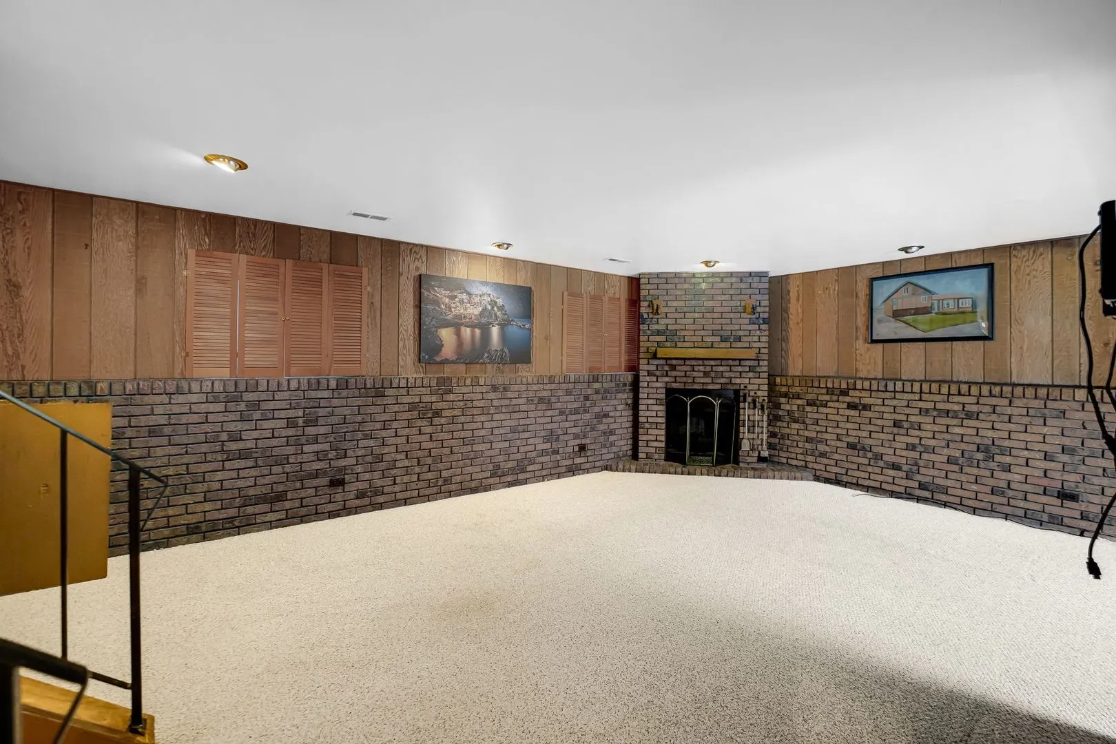 16819 Meadowdale Drive IL