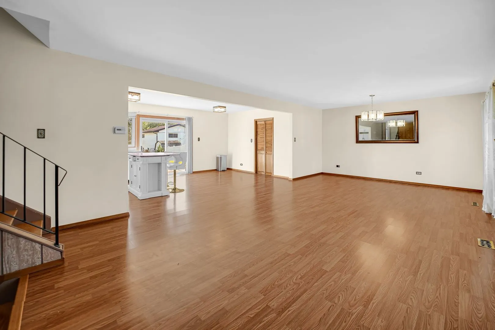 16819 Meadowdale Drive IL