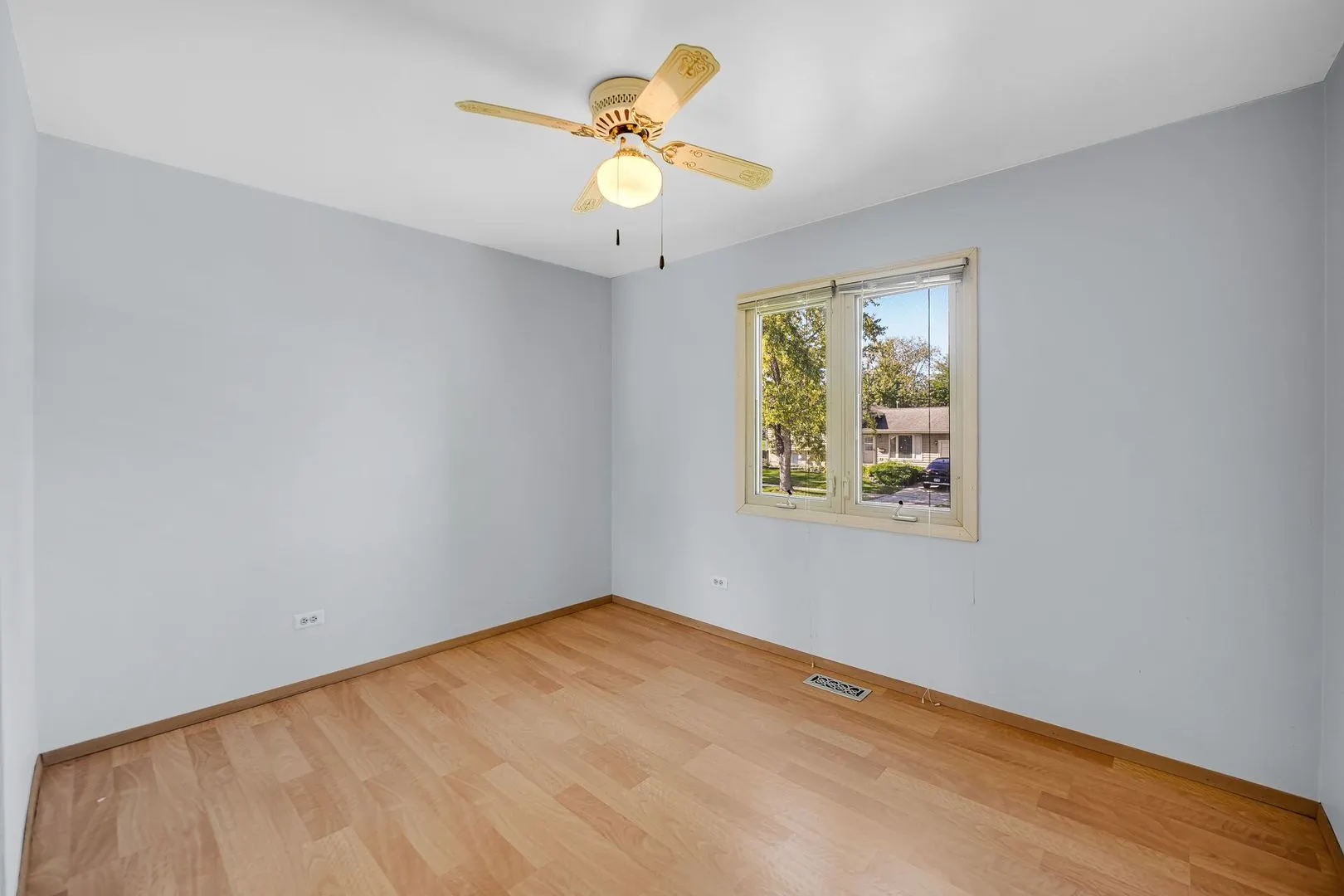 16819 Meadowdale Drive IL