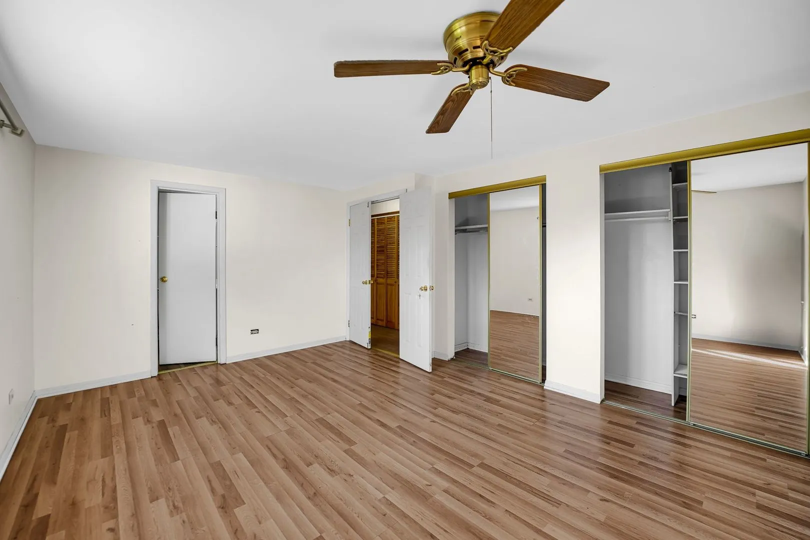 16819 Meadowdale Drive IL