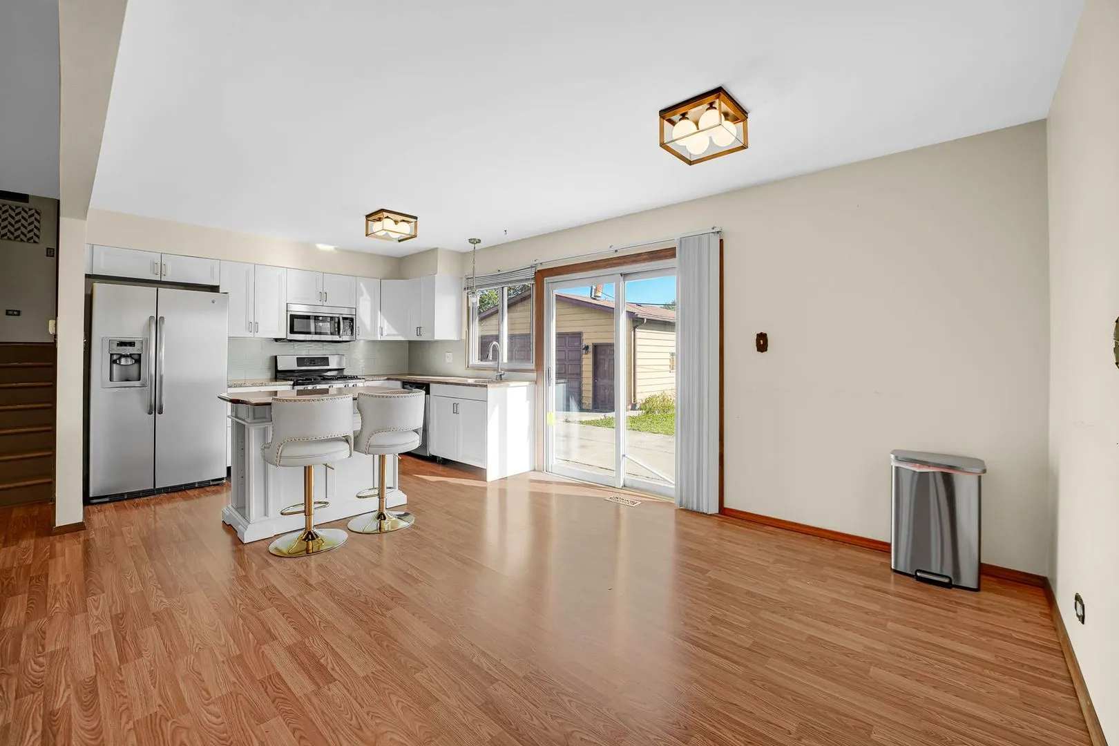 16819 Meadowdale Drive IL