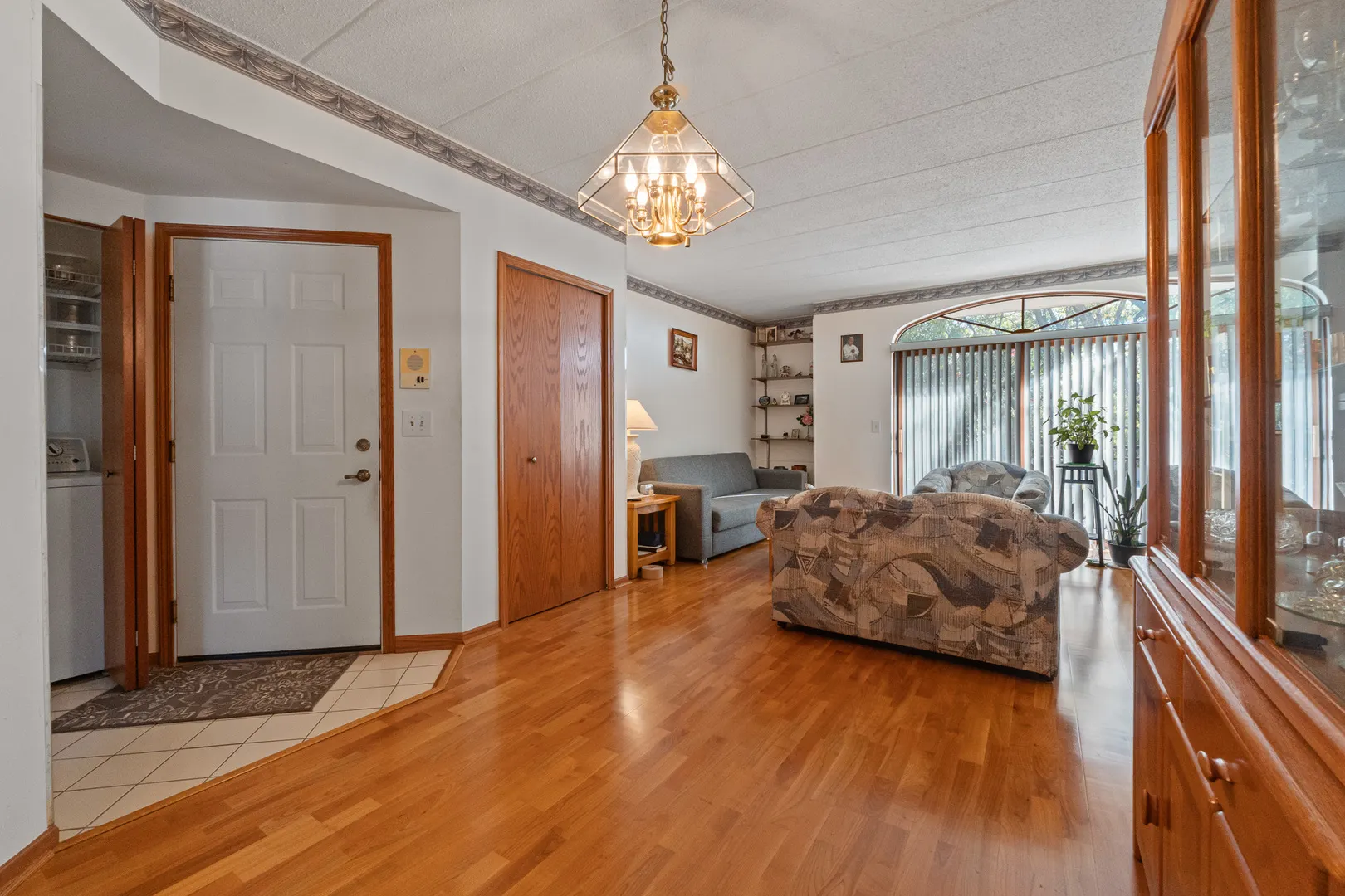 9428 S 77th Court IL #2A