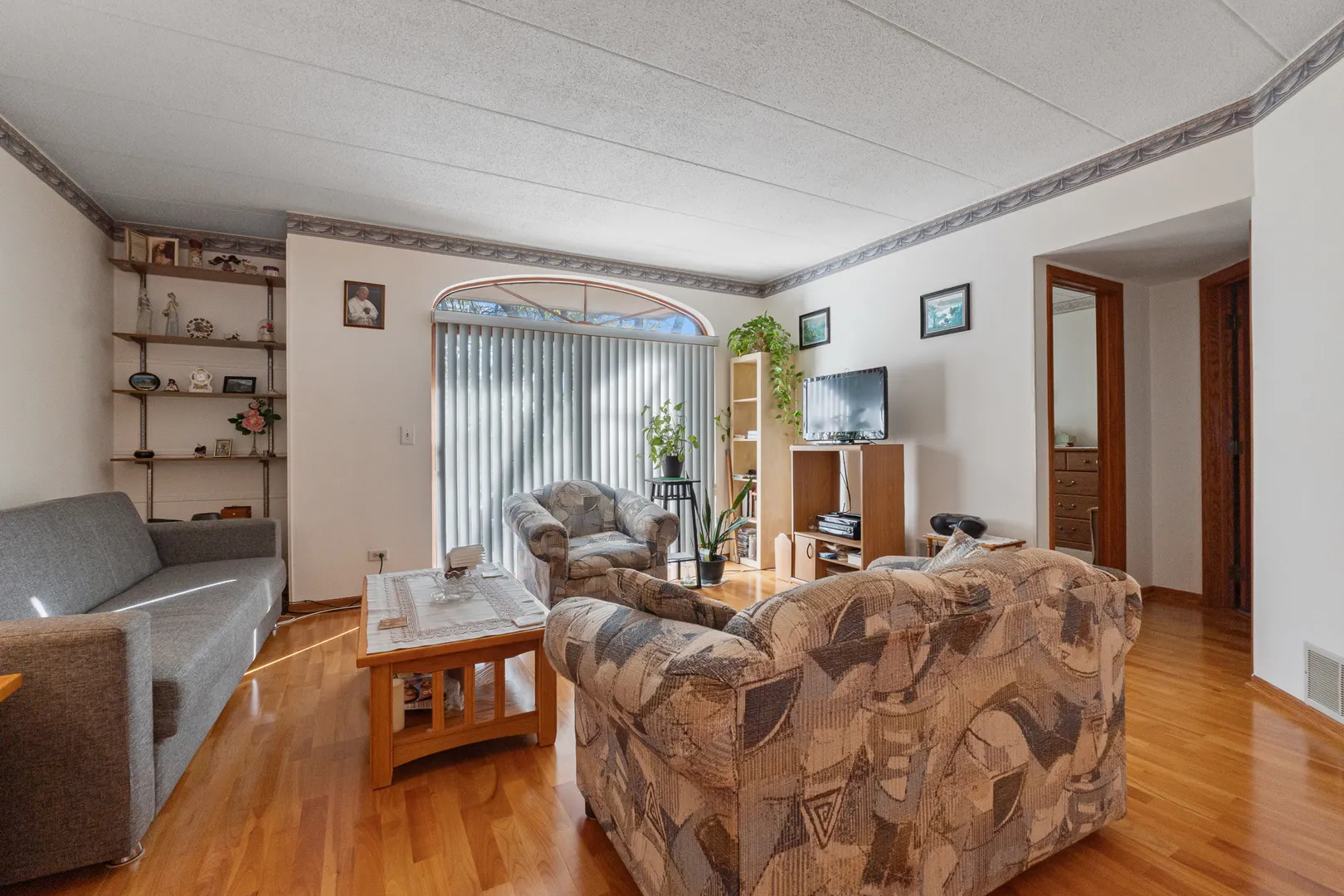 9428 S 77th Court IL #2A