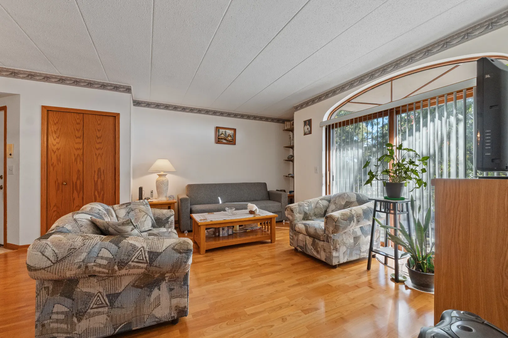 9428 S 77th Court IL #2A
