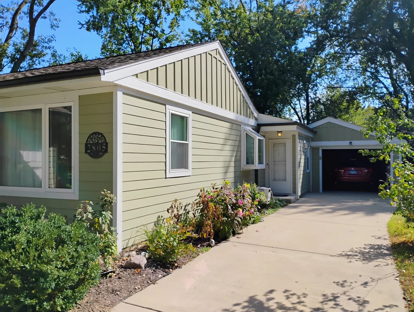 2805 Sigwalt Street IL