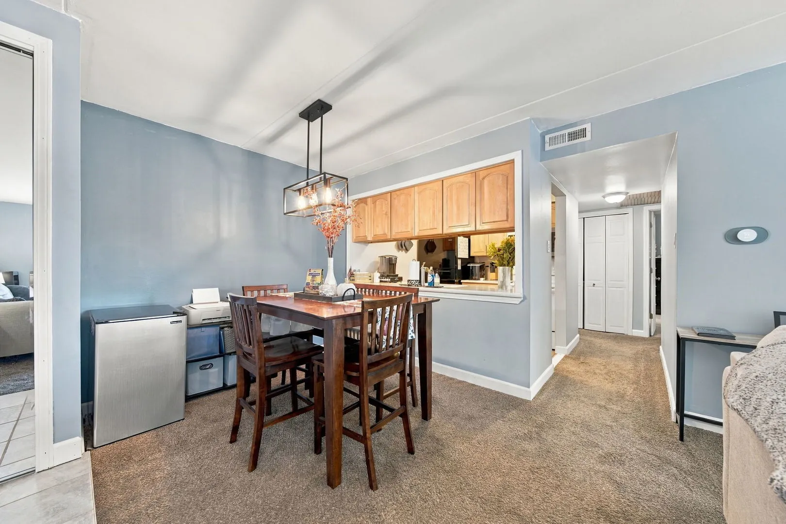 5225 James Lane IL #1405