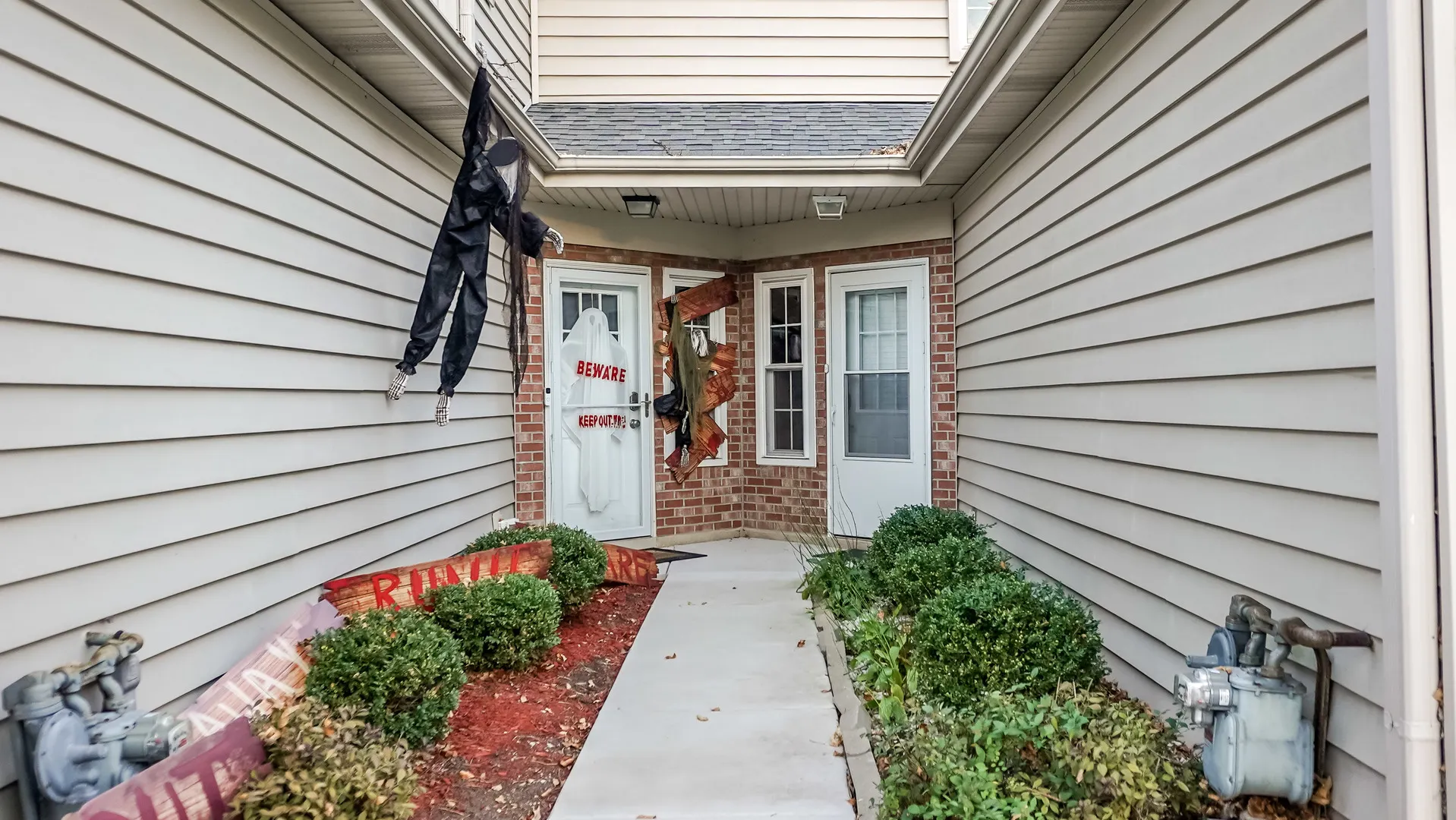 1417 Golfview Drive IL