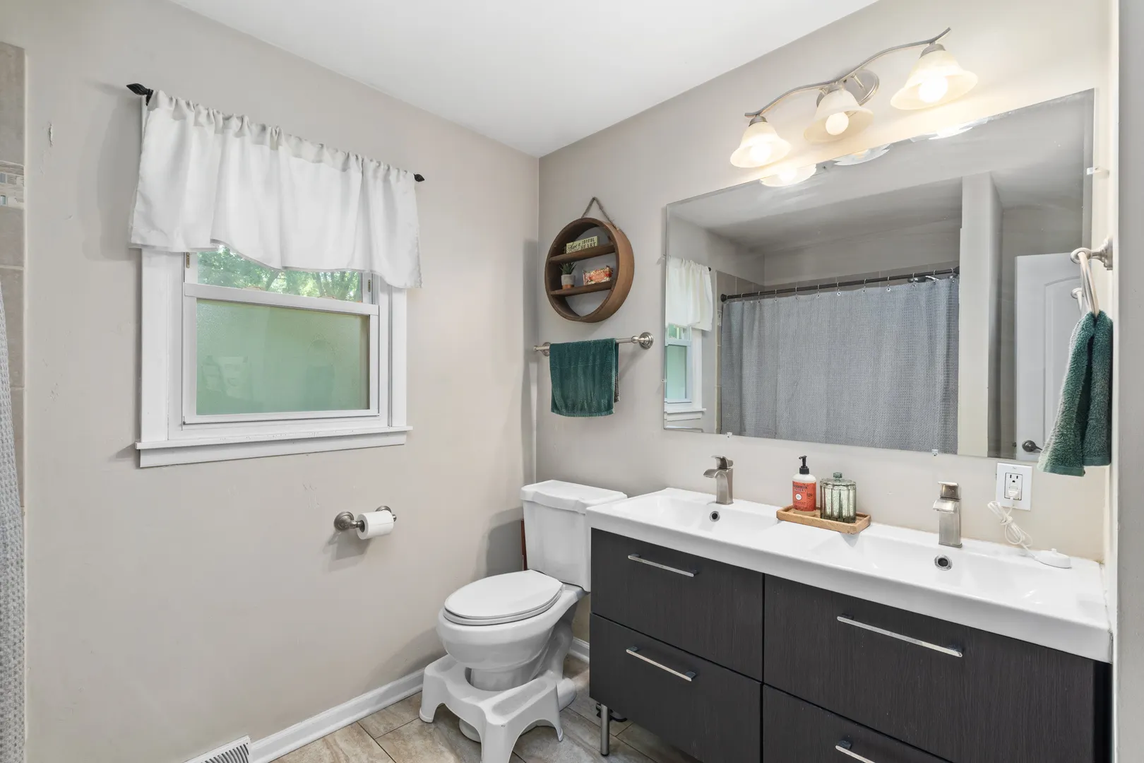 3906 W Theodore Street IL