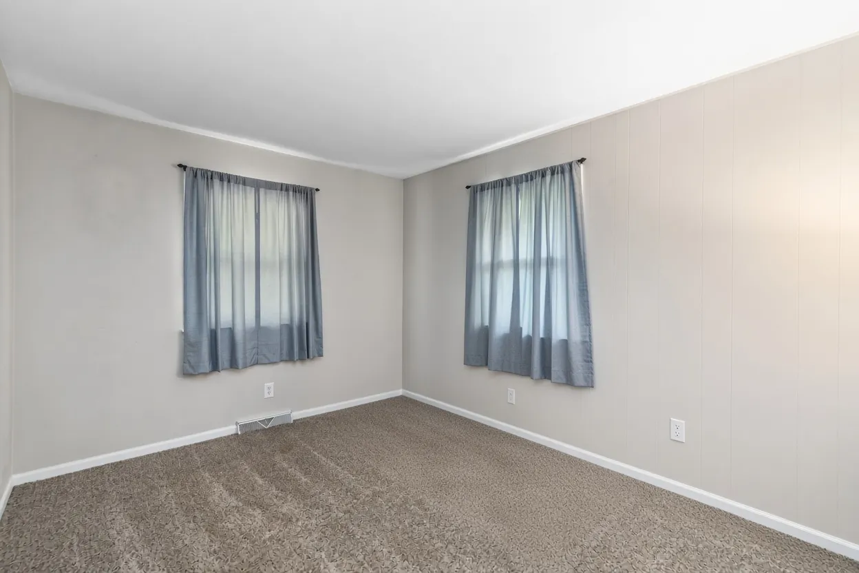 3906 W Theodore Street IL