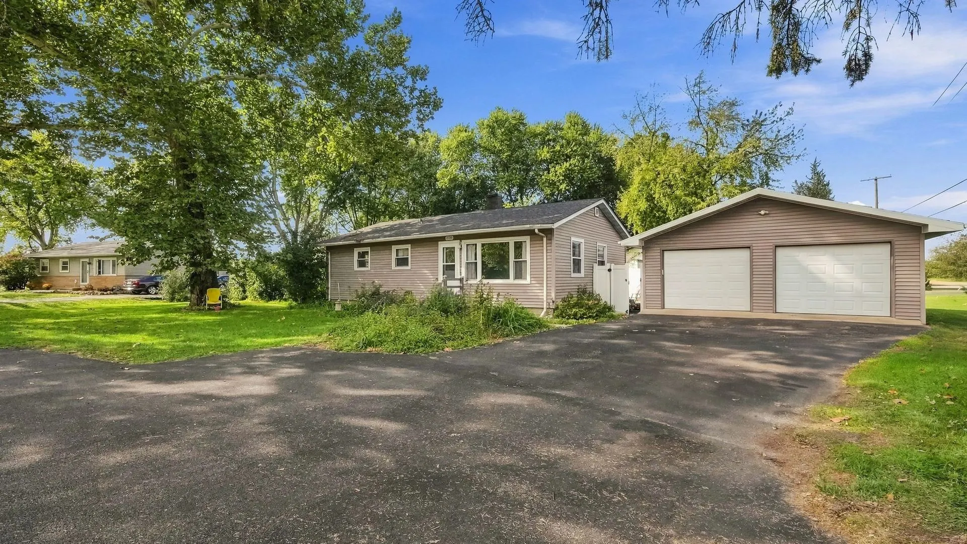 15730 S Collins Drive IL