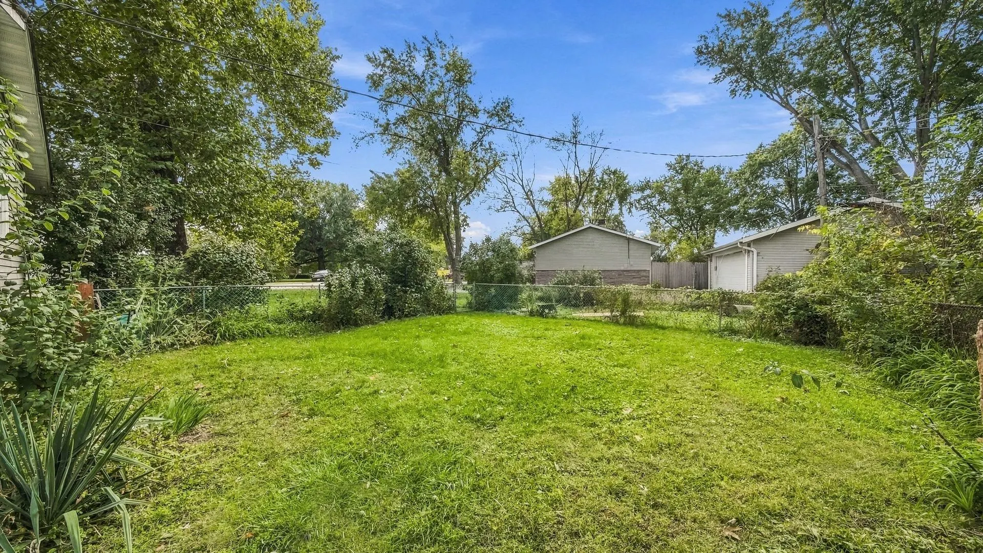 15730 S Collins Drive IL