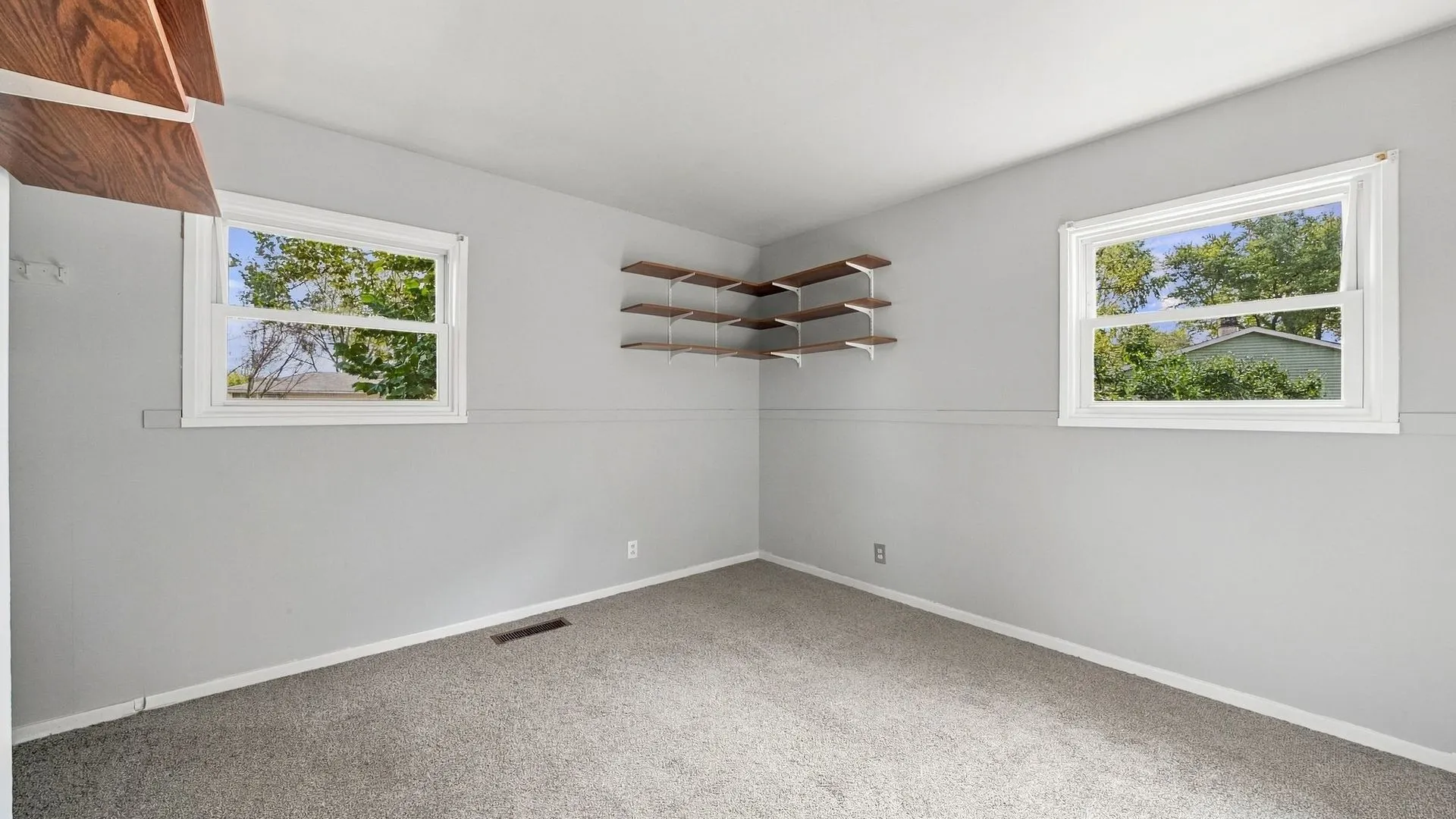 15730 S Collins Drive IL