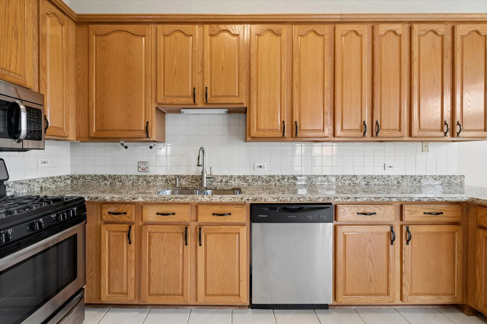 256 Prairie View Lane IL